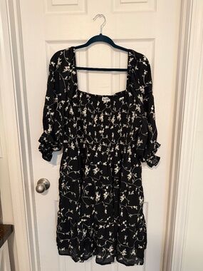ARULA Black Midi Dress with White Floral Print